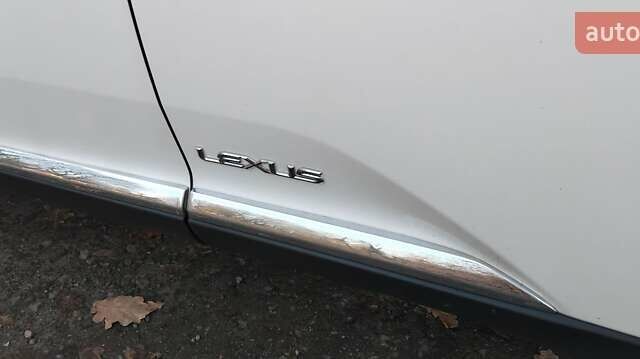 Белый Лексус РХ, объемом двигателя 3.46 л и пробегом 236 тыс. км за 19500 $, фото 61 на Automoto.ua