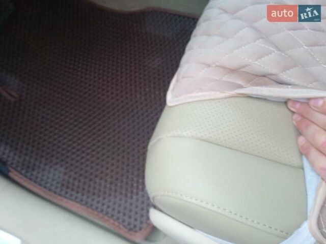 Белый Лексус РХ, объемом двигателя 3.46 л и пробегом 220 тыс. км за 12900 $, фото 15 на Automoto.ua