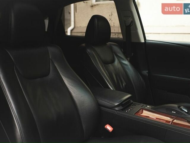 Білий Лексус РХ, об'ємом двигуна 3.46 л та пробігом 155 тис. км за 16500 $, фото 13 на Automoto.ua