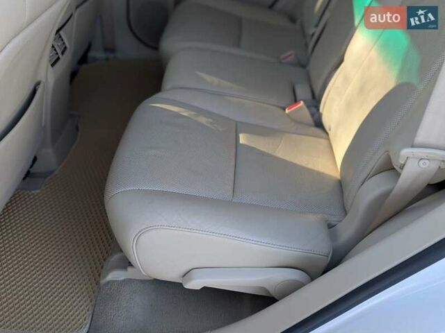 Белый Лексус РХ, объемом двигателя 3.5 л и пробегом 212 тыс. км за 16700 $, фото 64 на Automoto.ua