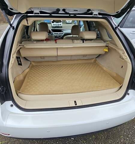 Белый Лексус РХ, объемом двигателя 3.46 л и пробегом 118 тыс. км за 19500 $, фото 28 на Automoto.ua