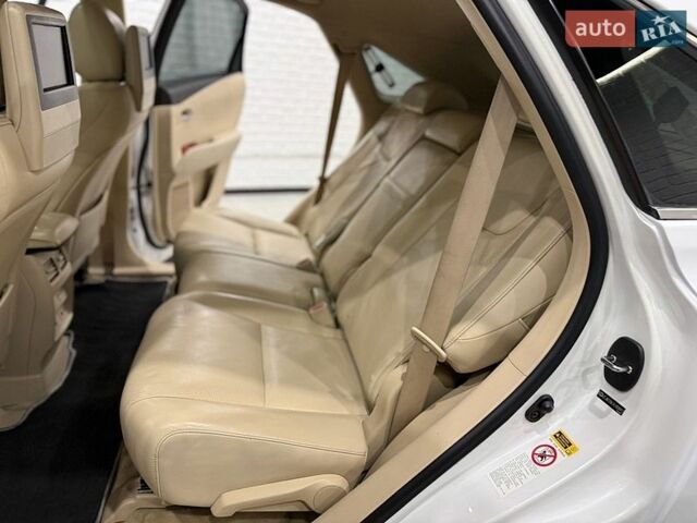 Белый Лексус РХ, объемом двигателя 3.46 л и пробегом 140 тыс. км за 17999 $, фото 91 на Automoto.ua