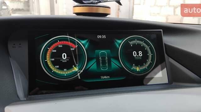 Белый Лексус РХ, объемом двигателя 3.46 л и пробегом 236 тыс. км за 19500 $, фото 2 на Automoto.ua