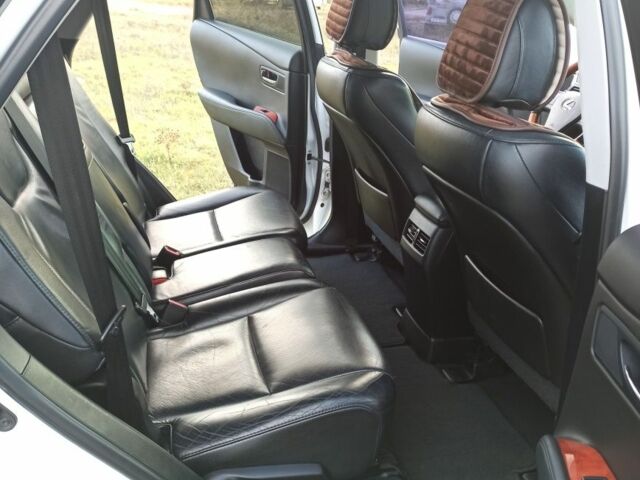 Белый Лексус РХ, объемом двигателя 3.5 л и пробегом 198 тыс. км за 17000 $, фото 10 на Automoto.ua