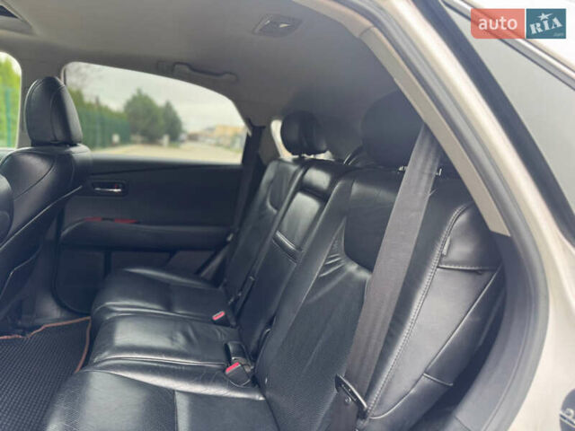 Білий Лексус РХ, об'ємом двигуна 3.46 л та пробігом 161 тис. км за 15900 $, фото 66 на Automoto.ua