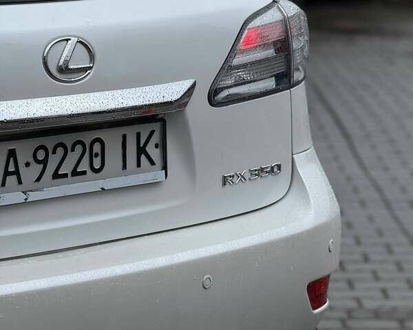 Белый Лексус РХ, объемом двигателя 3.46 л и пробегом 159 тыс. км за 18500 $, фото 5 на Automoto.ua
