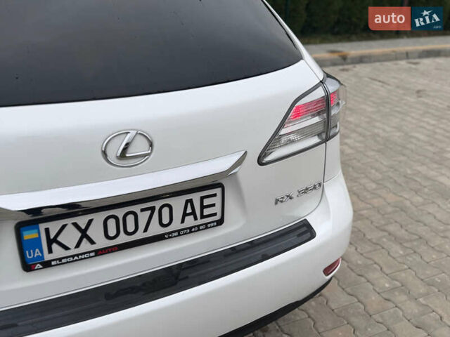 Білий Лексус РХ, об'ємом двигуна 3.46 л та пробігом 161 тис. км за 15900 $, фото 37 на Automoto.ua