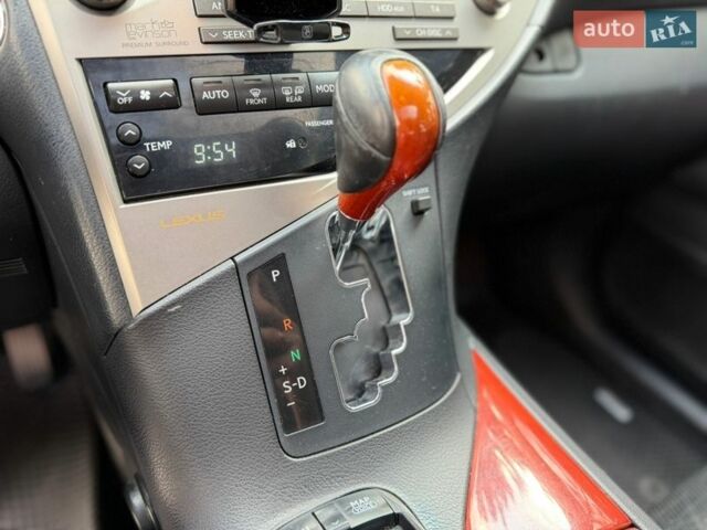 Білий Лексус РХ, об'ємом двигуна 3.46 л та пробігом 250 тис. км за 15999 $, фото 49 на Automoto.ua