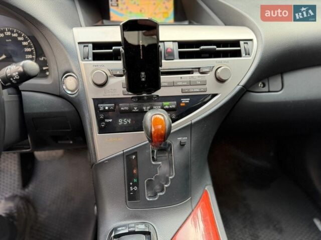 Білий Лексус РХ, об'ємом двигуна 3.46 л та пробігом 250 тис. км за 15999 $, фото 48 на Automoto.ua