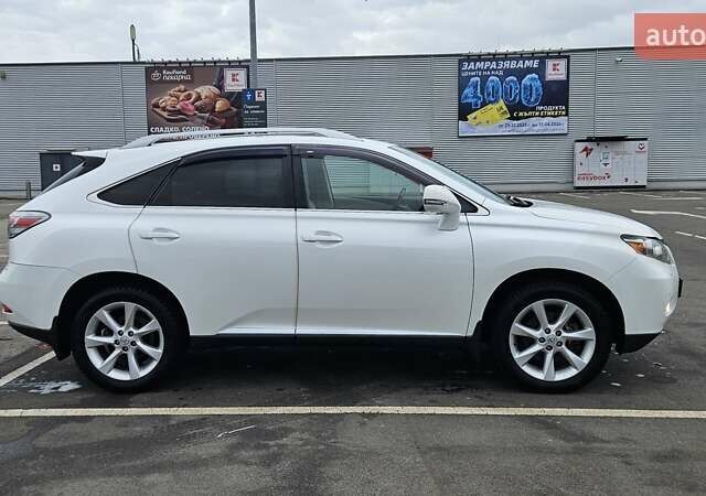 Белый Лексус РХ, объемом двигателя 3.46 л и пробегом 118 тыс. км за 19500 $, фото 1 на Automoto.ua