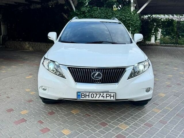 Белый Лексус РХ, объемом двигателя 3.46 л и пробегом 177 тыс. км за 16900 $, фото 65 на Automoto.ua