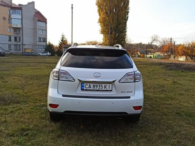 Белый Лексус РХ, объемом двигателя 3.5 л и пробегом 198 тыс. км за 17000 $, фото 4 на Automoto.ua