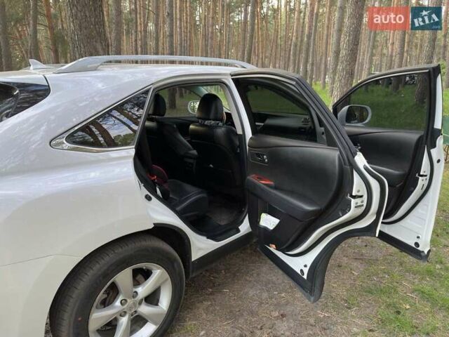 Білий Лексус РХ, об'ємом двигуна 3.46 л та пробігом 195 тис. км за 19000 $, фото 20 на Automoto.ua