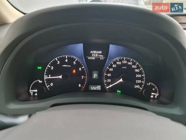 Белый Лексус РХ, объемом двигателя 3.5 л и пробегом 59 тыс. км за 21990 $, фото 4 на Automoto.ua