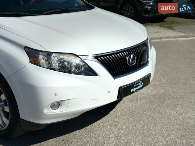 Білий Лексус РХ, об'ємом двигуна 3.46 л та пробігом 123 тис. км за 18500 $, фото 6 на Automoto.ua