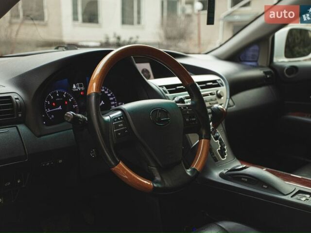 Білий Лексус РХ, об'ємом двигуна 3.46 л та пробігом 155 тис. км за 16500 $, фото 9 на Automoto.ua