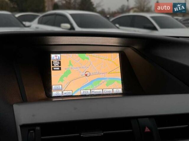 Белый Лексус РХ, объемом двигателя 3.46 л и пробегом 277 тыс. км за 15500 $, фото 32 на Automoto.ua