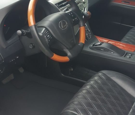 Белый Лексус РХ, объемом двигателя 3.5 л и пробегом 174 тыс. км за 17900 $, фото 6 на Automoto.ua