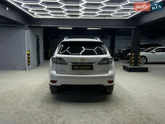 Белый Лексус РХ, объемом двигателя 3.46 л и пробегом 159 тыс. км за 16600 $, фото 7 на Automoto.ua