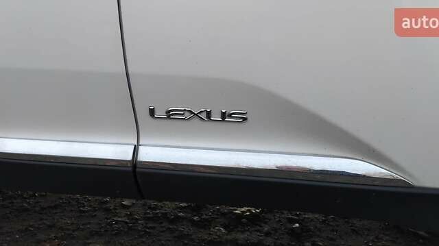 Белый Лексус РХ, объемом двигателя 3.46 л и пробегом 236 тыс. км за 19500 $, фото 16 на Automoto.ua