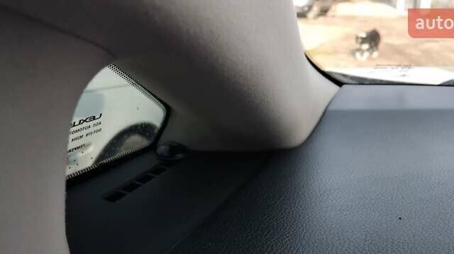 Белый Лексус РХ, объемом двигателя 3.46 л и пробегом 236 тыс. км за 19500 $, фото 21 на Automoto.ua