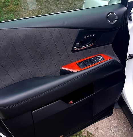 Білий Лексус РХ, об'ємом двигуна 3.5 л та пробігом 174 тис. км за 17900 $, фото 4 на Automoto.ua