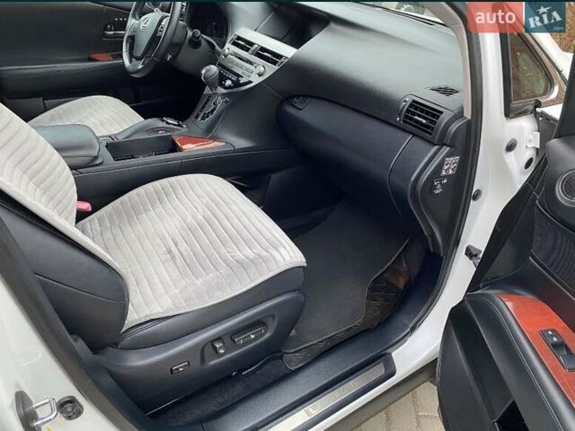 Білий Лексус РХ, об'ємом двигуна 3.5 л та пробігом 289 тис. км за 17800 $, фото 8 на Automoto.ua
