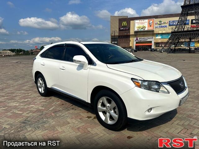 Белый Лексус РХ, объемом двигателя 3.5 л и пробегом 210 тыс. км за 17500 $, фото 2 на Automoto.ua