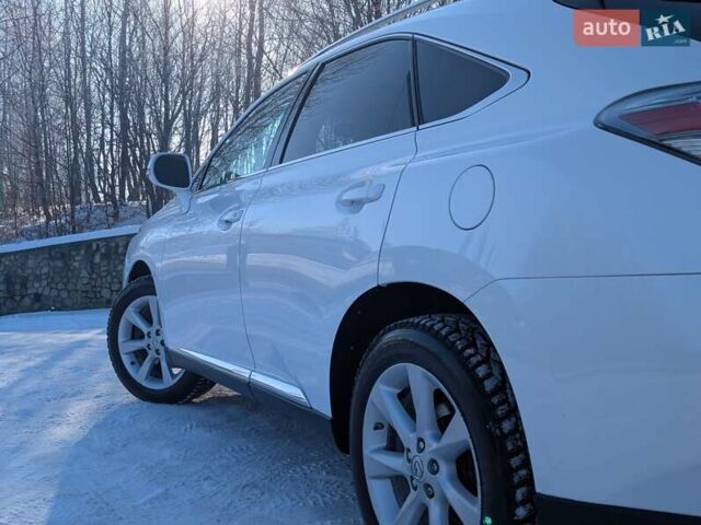 Белый Лексус РХ, объемом двигателя 3.5 л и пробегом 212 тыс. км за 16700 $, фото 27 на Automoto.ua