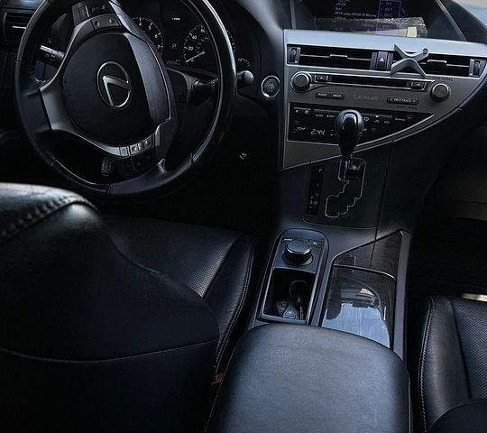 Белый Лексус РХ, объемом двигателя 3.46 л и пробегом 152 тыс. км за 18950 $, фото 4 на Automoto.ua