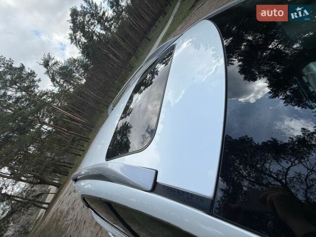 Белый Лексус РХ, объемом двигателя 3.46 л и пробегом 230 тыс. км за 19000 $, фото 28 на Automoto.ua