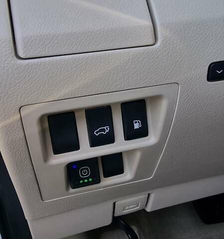 Білий Лексус РХ, об'ємом двигуна 3.5 л та пробігом 193 тис. км за 20000 $, фото 38 на Automoto.ua