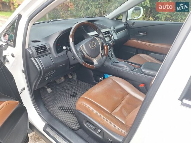 Білий Лексус РХ, об'ємом двигуна 3.5 л та пробігом 224 тис. км за 15900 $, фото 4 на Automoto.ua