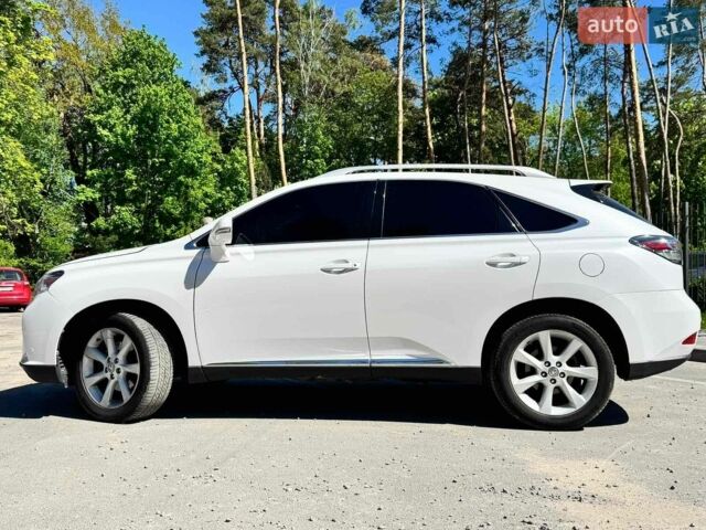 Белый Лексус РХ, объемом двигателя 3.5 л и пробегом 248 тыс. км за 17000 $, фото 6 на Automoto.ua