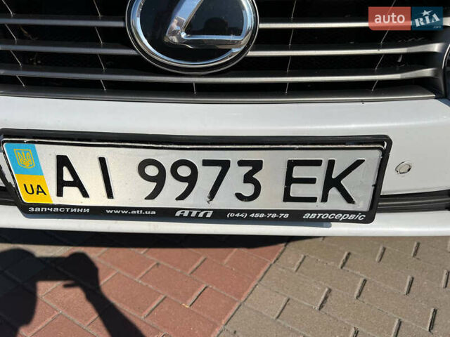 Белый Лексус РХ, объемом двигателя 3.46 л и пробегом 157 тыс. км за 24000 $, фото 17 на Automoto.ua