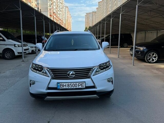 Белый Лексус РХ, объемом двигателя 3.46 л и пробегом 160 тыс. км за 22000 $, фото 3 на Automoto.ua