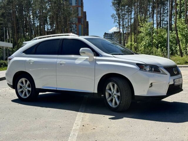 Белый Лексус РХ, объемом двигателя 3.5 л и пробегом 248 тыс. км за 17031 $, фото 3 на Automoto.ua
