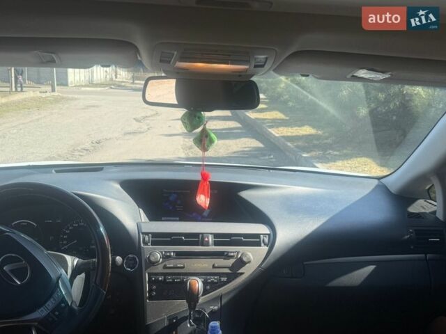 Белый Лексус РХ, объемом двигателя 3.5 л и пробегом 150 тыс. км за 23200 $, фото 8 на Automoto.ua