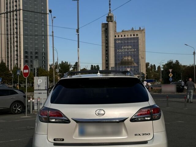 Білий Лексус РХ, об'ємом двигуна 3.5 л та пробігом 235 тис. км за 17500 $, фото 2 на Automoto.ua