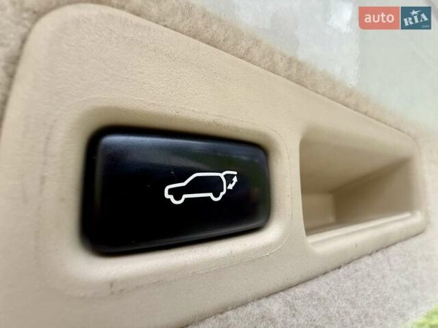 Белый Лексус РХ, объемом двигателя 3.46 л и пробегом 240 тыс. км за 18800 $, фото 50 на Automoto.ua