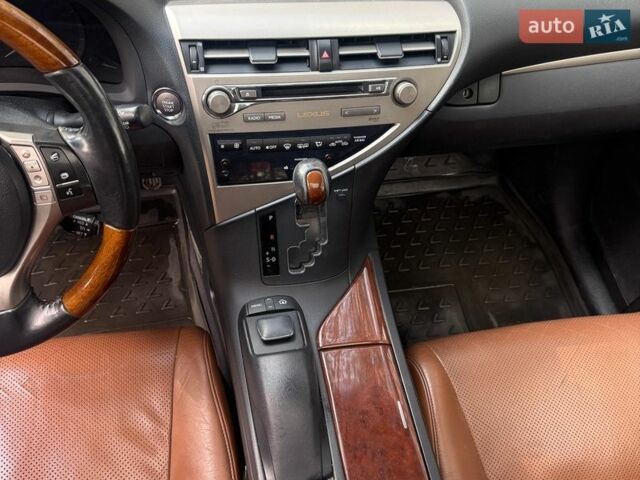 Белый Лексус РХ, объемом двигателя 3.46 л и пробегом 230 тыс. км за 19000 $, фото 17 на Automoto.ua