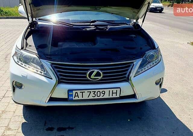 Белый Лексус РХ, объемом двигателя 3.5 л и пробегом 193 тыс. км за 21900 $, фото 5 на Automoto.ua