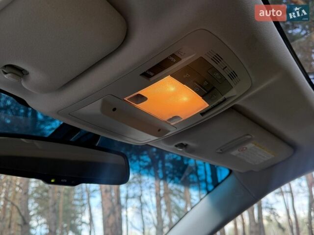 Белый Лексус РХ, объемом двигателя 3.46 л и пробегом 230 тыс. км за 19000 $, фото 38 на Automoto.ua