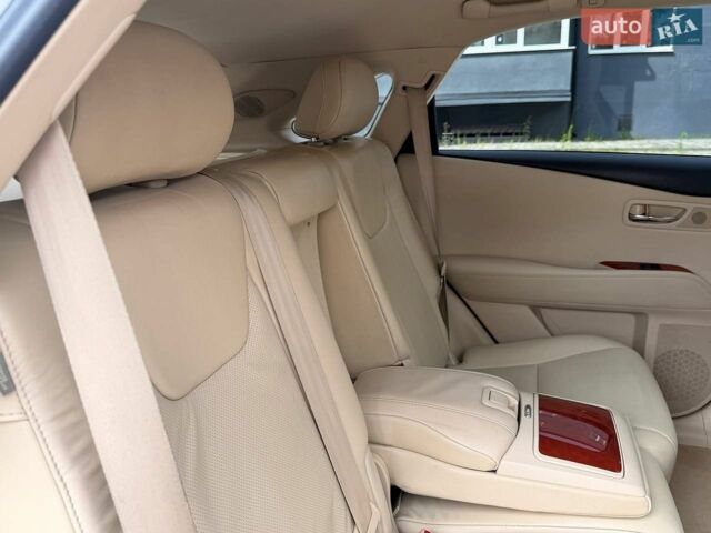 Білий Лексус РХ, об'ємом двигуна 3.46 л та пробігом 167 тис. км за 15999 $, фото 34 на Automoto.ua