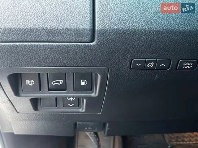 Білий Лексус РХ, об'ємом двигуна 3.46 л та пробігом 162 тис. км за 15999 $, фото 26 на Automoto.ua