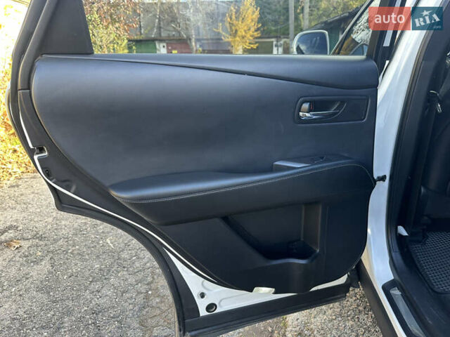 Білий Лексус РХ, об'ємом двигуна 3.46 л та пробігом 167 тис. км за 23500 $, фото 6 на Automoto.ua