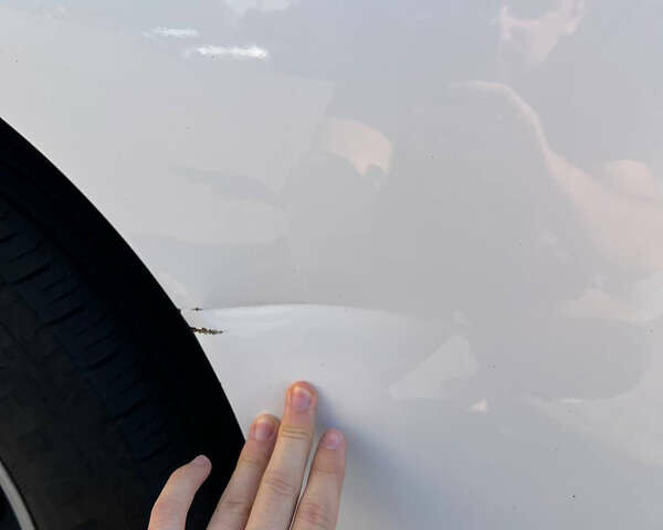 Белый Лексус РХ, объемом двигателя 3.46 л и пробегом 157 тыс. км за 24000 $, фото 8 на Automoto.ua