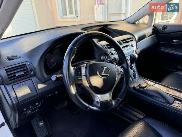 Белый Лексус РХ, объемом двигателя 3.46 л и пробегом 127 тыс. км за 24500 $, фото 53 на Automoto.ua