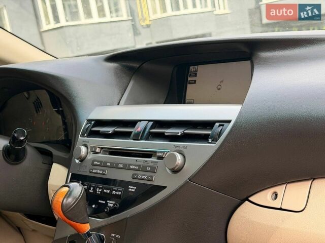 Білий Лексус РХ, об'ємом двигуна 3.46 л та пробігом 167 тис. км за 15999 $, фото 41 на Automoto.ua
