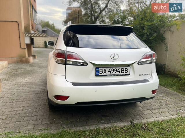 Белый Лексус РХ, объемом двигателя 3.46 л и пробегом 168 тыс. км за 21700 $, фото 4 на Automoto.ua